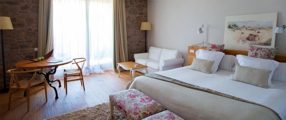 La Garriga De Castelladral Hotel Exterior photo